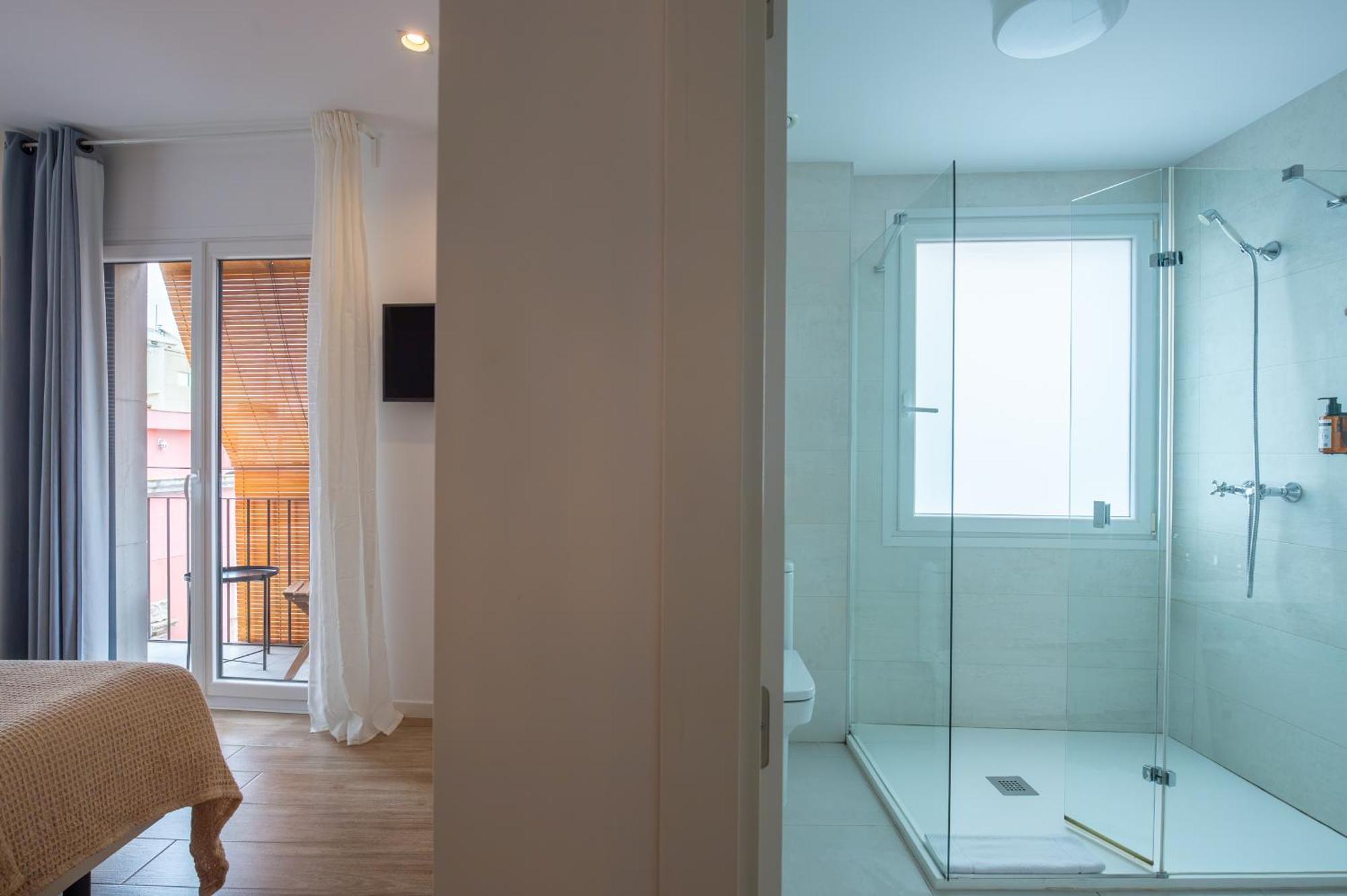 Hostal Boutique Es Portalet Сан-Фелиу-де-Гишольс Номер фото