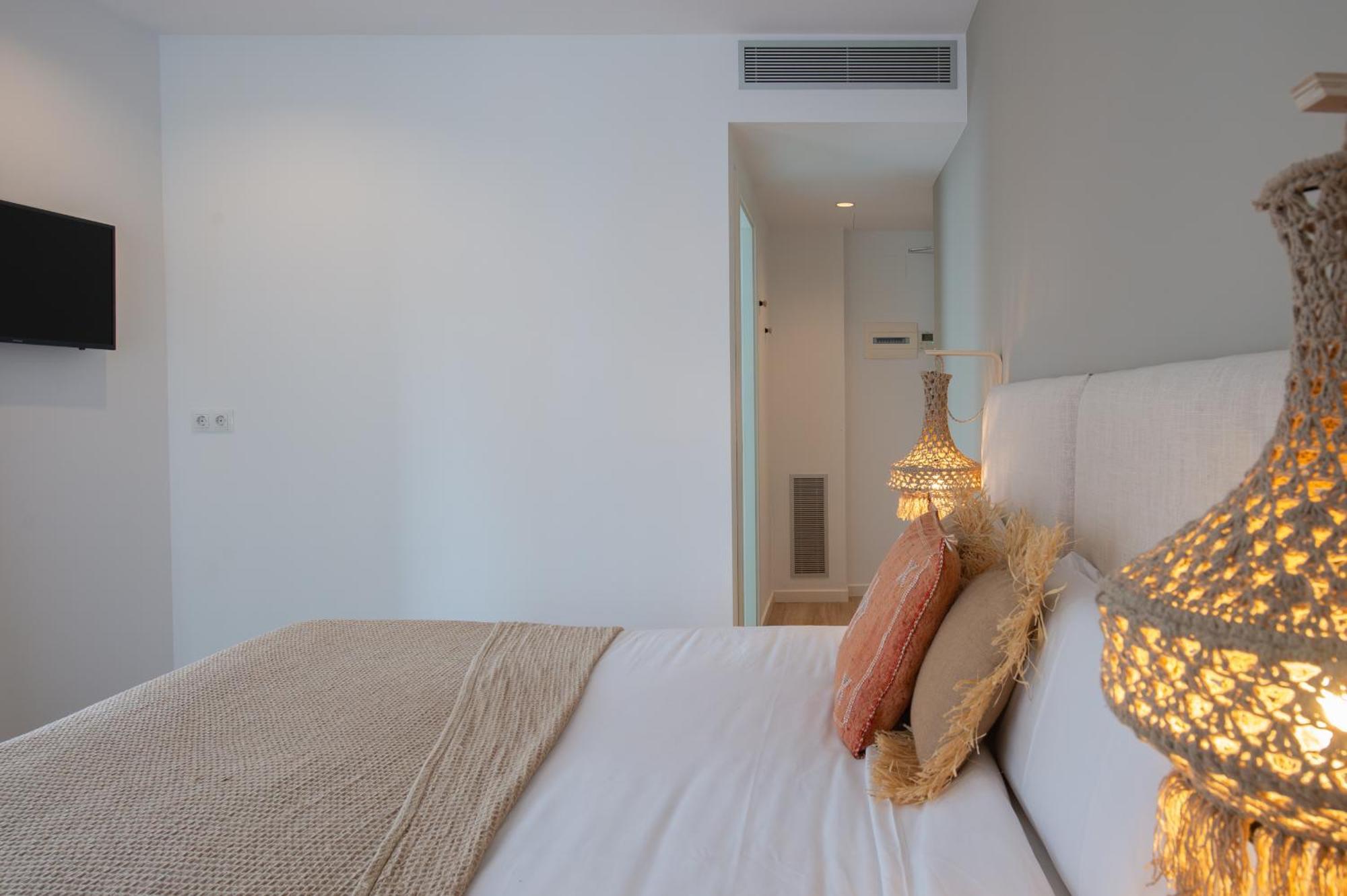 Hostal Boutique Es Portalet Сан-Фелиу-де-Гишольс Номер фото