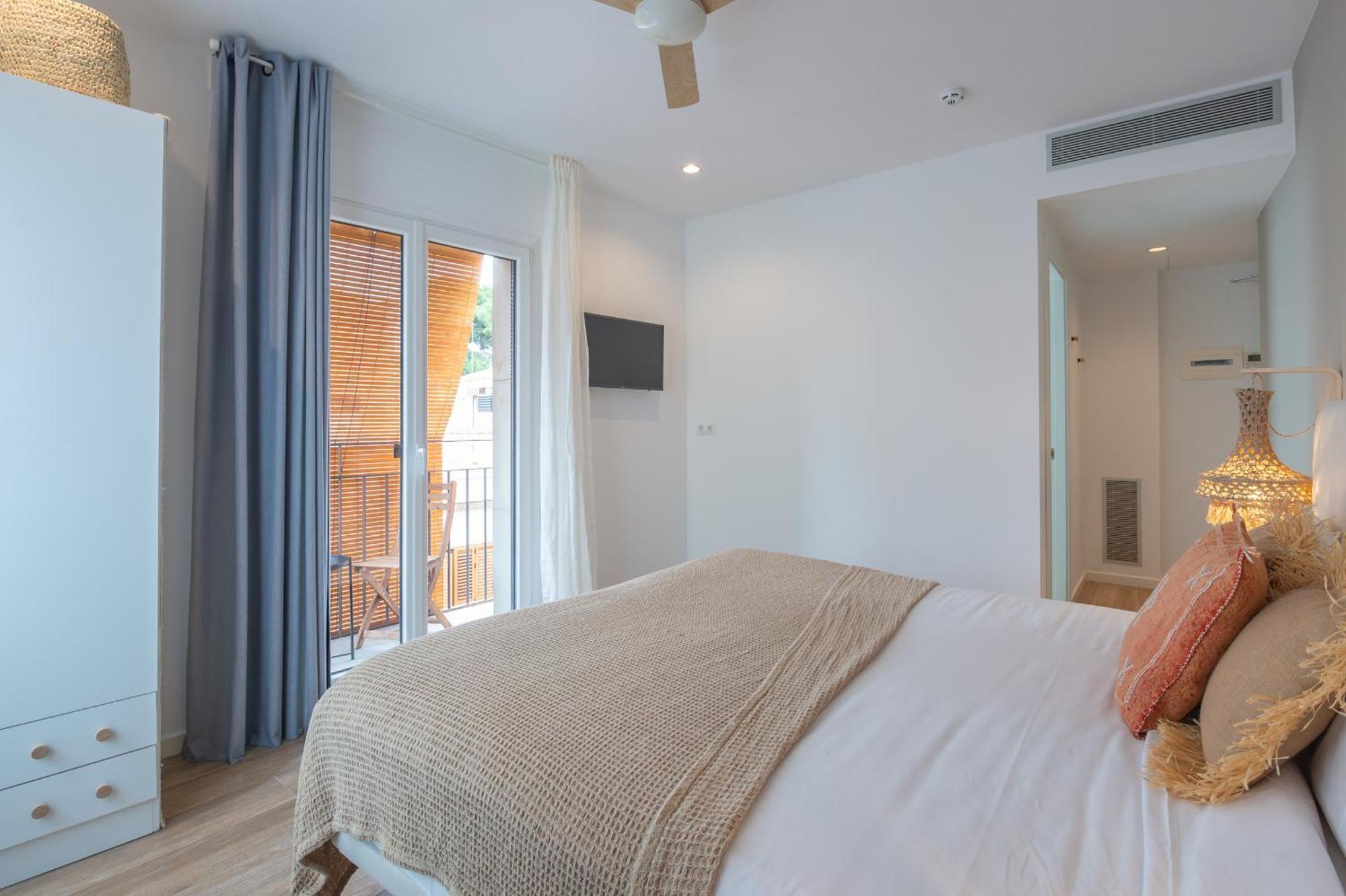 Hostal Boutique Es Portalet Сан-Фелиу-де-Гишольс Номер фото